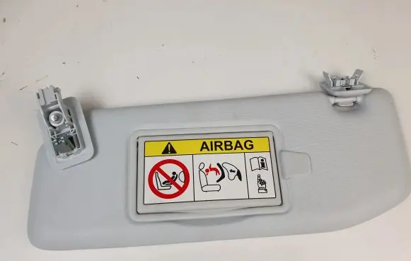 Peugeot 208 Sun visor