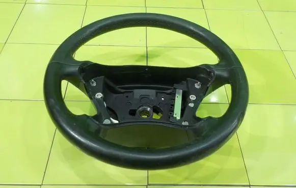 Mercedes-Benz CLS C219 Steering wheel A2194601603 XP76