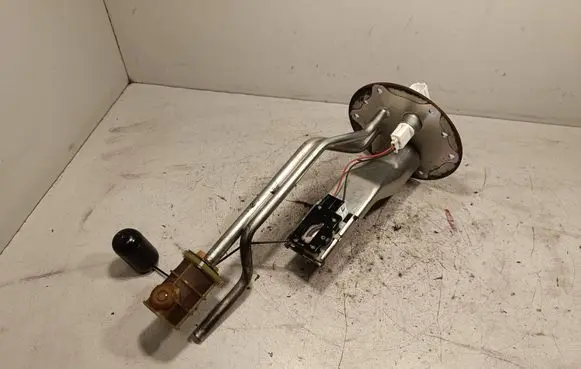 Mitsubishi L200 In-tank fuel pump