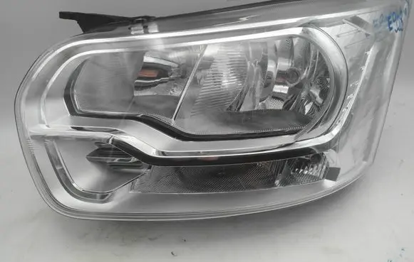 Ford Transit VII Headlight/headlamp GK31-13W030-B 25042022 GK3113W030BB