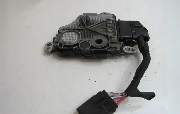 Peugeot Partner III Combustion control unit/module 9834910080