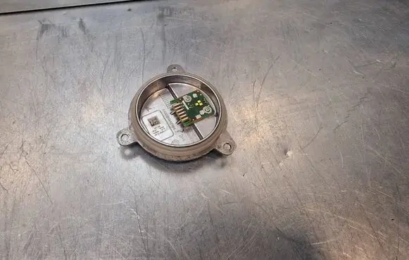 BMW 3 G20 G21 LED ballast control module 1420000423