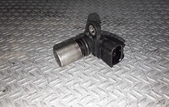 Camshaft position sensor