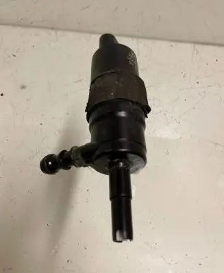 Audi A6 S6 C6 4F Headlight washer pump 3B7955681 001016