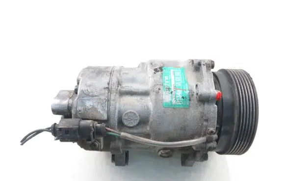 Seat Leon (1M) Air conditioning (A/C) compressor (pump) 1J0820803F