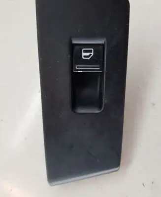 Volkswagen PASSAT B7 Electric window control switch 3AA868750