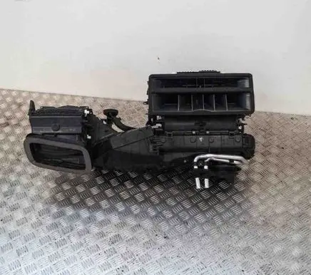 Interior heater climate box assembly