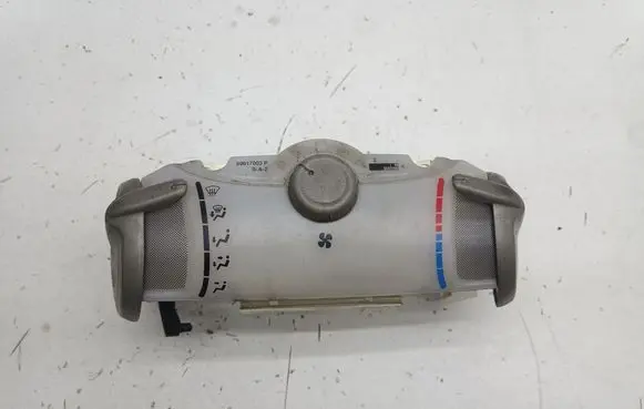 Toyota Aygo AB10 Climate control unit 559000H010