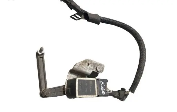 BMW 5 E60 E61 Headlight/headlamp level sensor 6784700