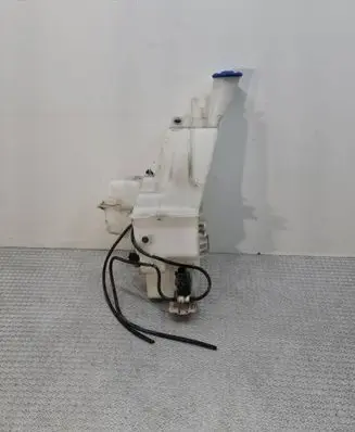 KIA Sportage Windshield washer fluid reservoir/tank 98610D9000