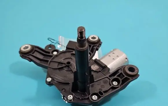Rear window wiper motor