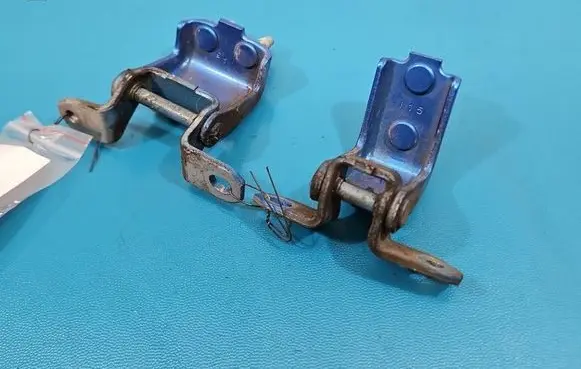 Suzuki Celerio Rear door hinge set IMPRK1587660