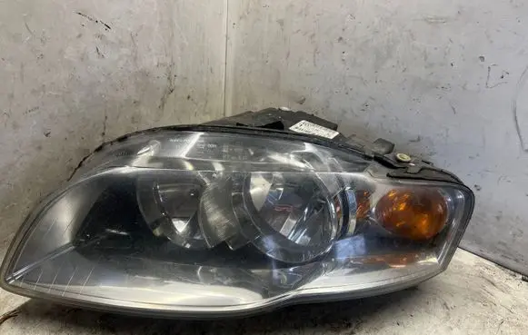 Audi A4 S4 B7 8E 8H Headlight/headlamp 8E0941003AK