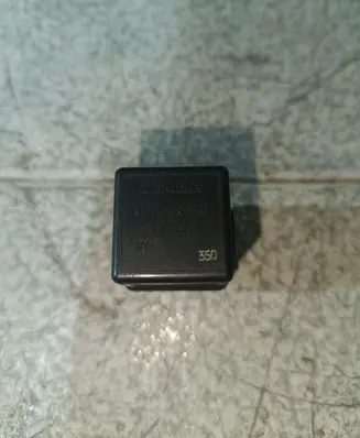 Volvo S40, V40 Other relay 953381