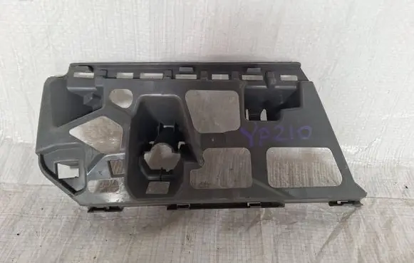 Skoda Octavia Mk4 Front bumper mounting bracket 5E3807056A