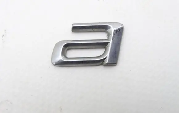 Skoda Octavia Mk2 (1Z) Manufacturer badge logo/emblem SKODA_OCTAVIA_II_04-13_LITERA_NAPIS_NA_KLAPĘ_A