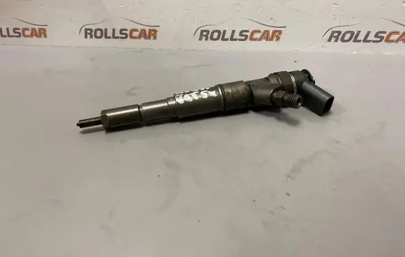 BMW X5 E53 Fuel injector 7789661