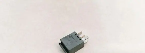 BMW 1 E81 E87 Other relay 61366919112
