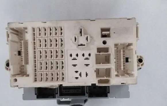 Fiat Punto (188) Fuse module 46812234