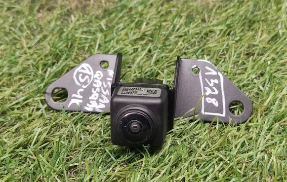 Nissan Qashqai Front bumper camera 284F14EA04 2166213 VCBN552F