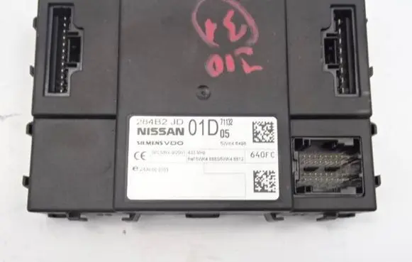 Nissan Qashqai Comfort/convenience module 284B2JD01D 5WK46498 24AI000103