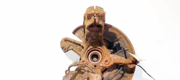 Skoda Octavia Mk2 (1Z) Front wheel hub