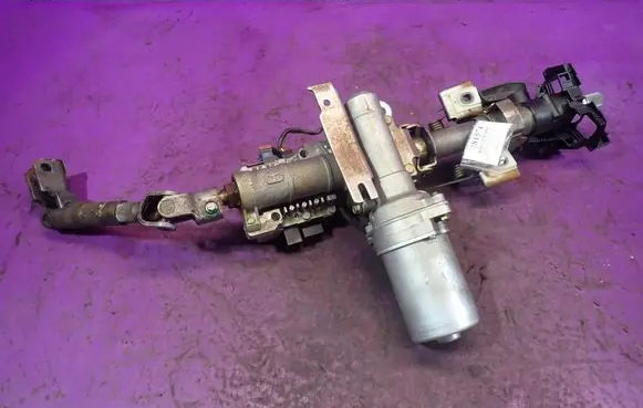 Opel Tigra B Power steering pump