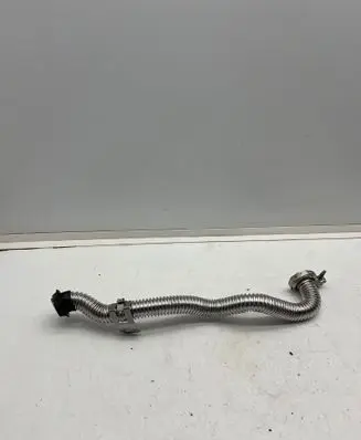 Mercedes-Benz C W205 Engine coolant pipe/hose A2053400400