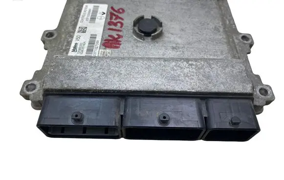 Renault Captur Engine control unit/module ECU 237103368R 237102706R