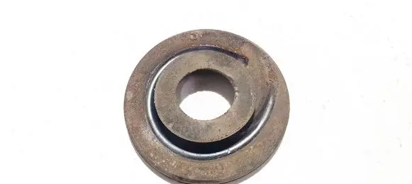 Volkswagen Golf V Front coil spring rubber mount 1k0512149b