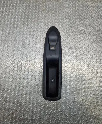 Citroen C4 II Electric window control switch 9670298277