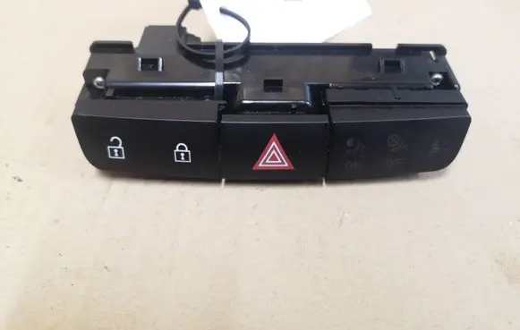 Opel Insignia A Hazard light switch 13324594