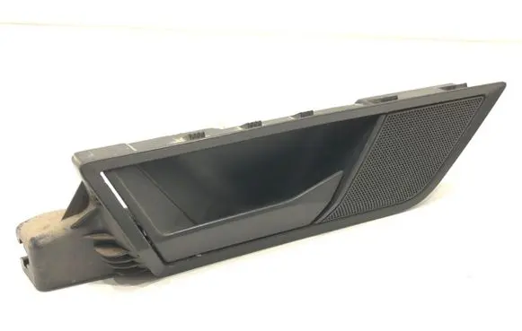 Skoda Fabia Mk3 (NJ) Rear door interior handle 