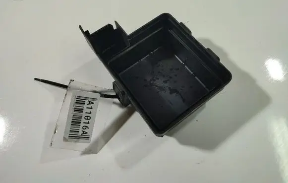 Renault Fluence Fuse box cover 