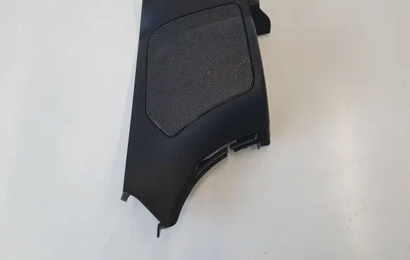 Side speaker trim/cover