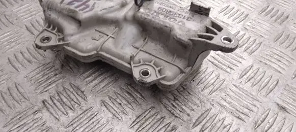 Vacuum air tank