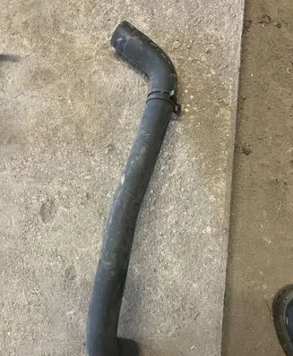 Renault Megane II Engine coolant pipe/hose