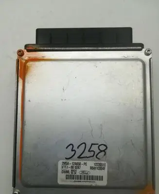 Ford Focus Engine control unit/module 2M5A12A650PE R0411C004F