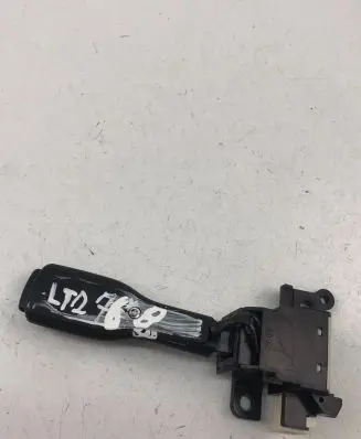Toyota Avensis T250 Indicator stalk 18A174
