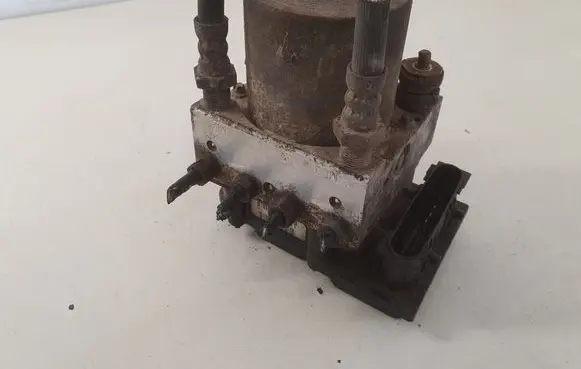 Iveco Daily 4th gen ABS Pump 504182309
