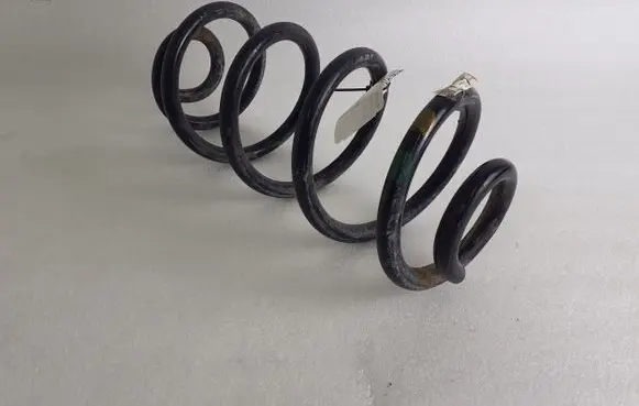 Porsche Macan (95B) Rear coil spring 95B511115M
