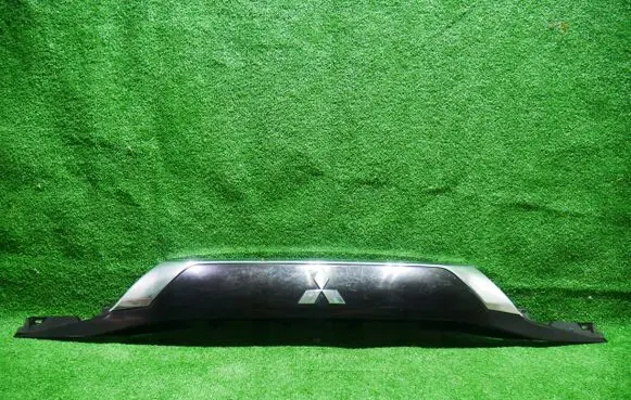 Mitsubishi Outlander Tailgate trim 5817A26502