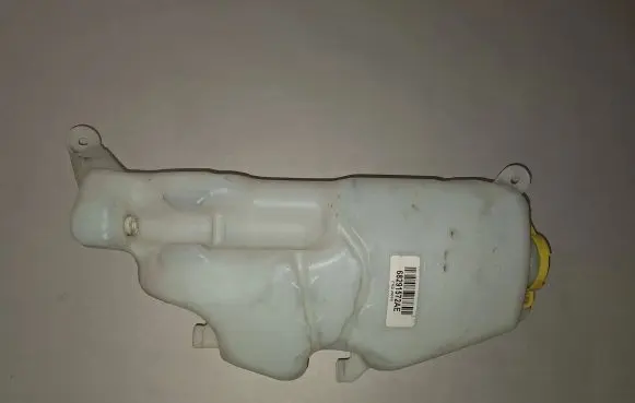 Dodge VAN RAM Windshield washer fluid reservoir/tank 68291572AE