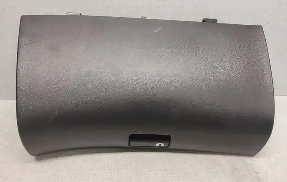Toyota Avensis T250 Glove box lid/cover 5555005070