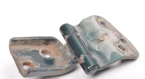 Suzuki Jimny Tailgate hinge 