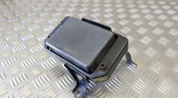 Lexus GS 300 350 430 450H Distronic sensor radar 8821030080