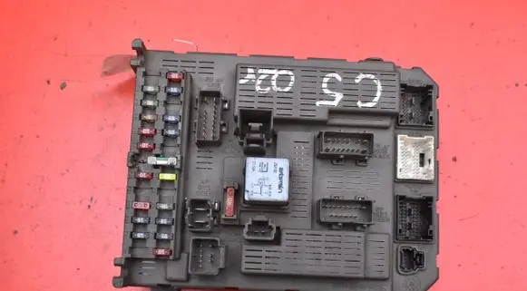 Citroen C5 Fuse box set 9649301780