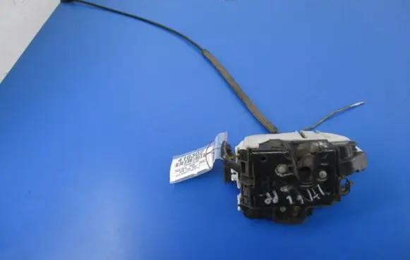 Seat Ibiza II (6k) Front door lock 6K3837016D