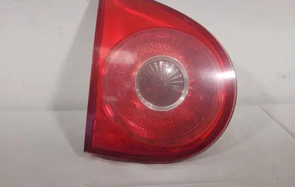 Volkswagen Golf V Tailgate rear/tail lights 1K6945093G 89032904