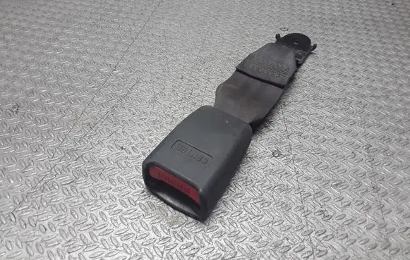 KIA Sorento Rear seatbelt buckle